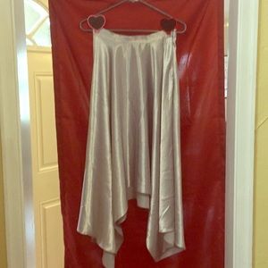 Gorgeous Flowy Silver Goddess Skirt sz 6